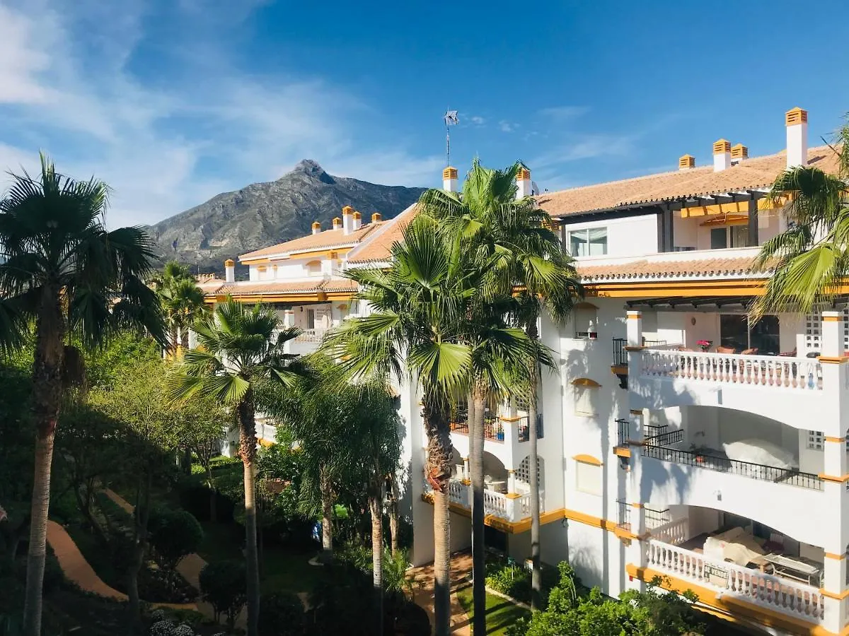 Dama De Noche - Puerto Banus- 2 Bedroom Marbella Spain