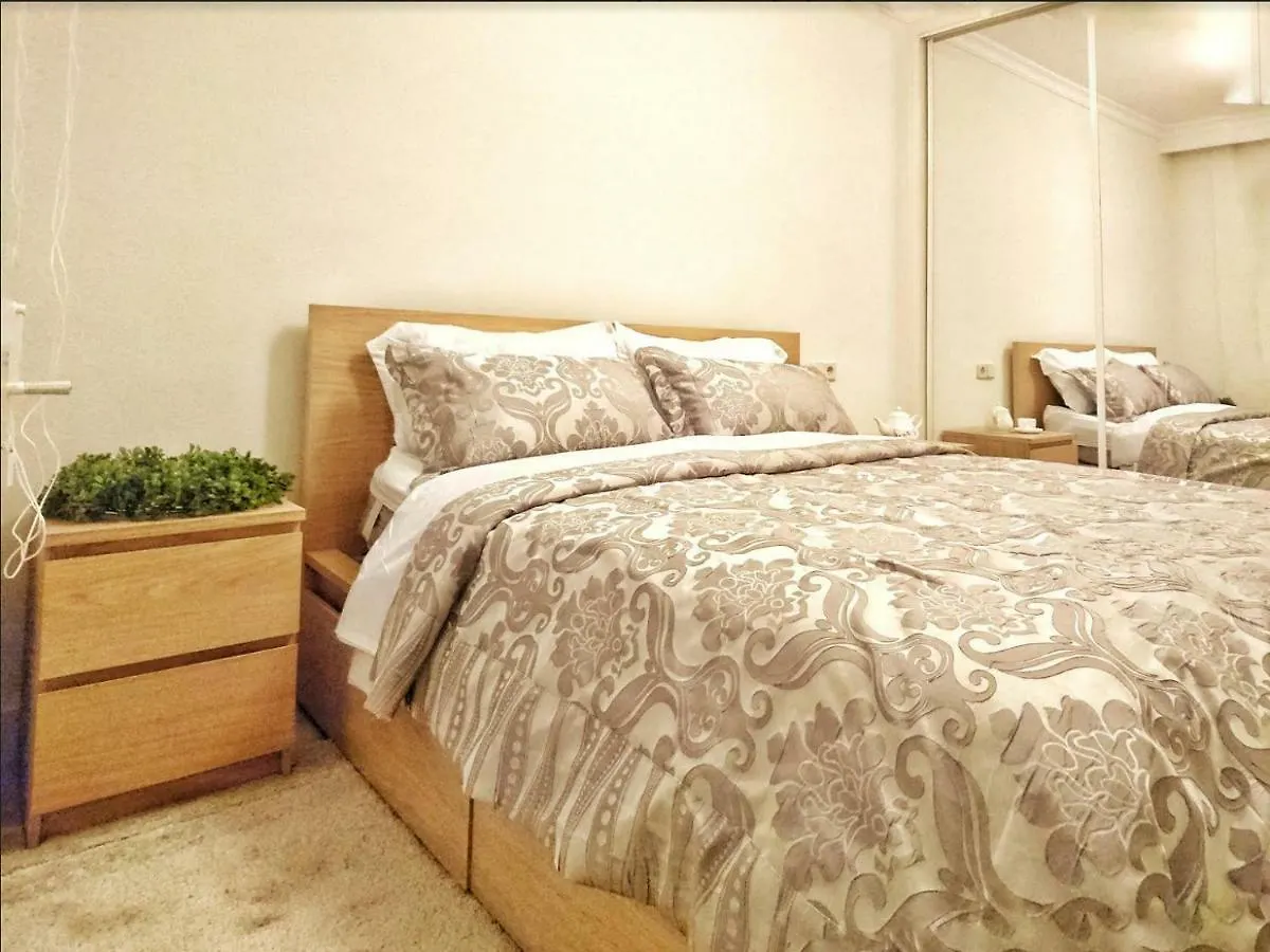 Apartment Dama De Noche - Puerto Banus- 2 Bedroom Marbella Spain